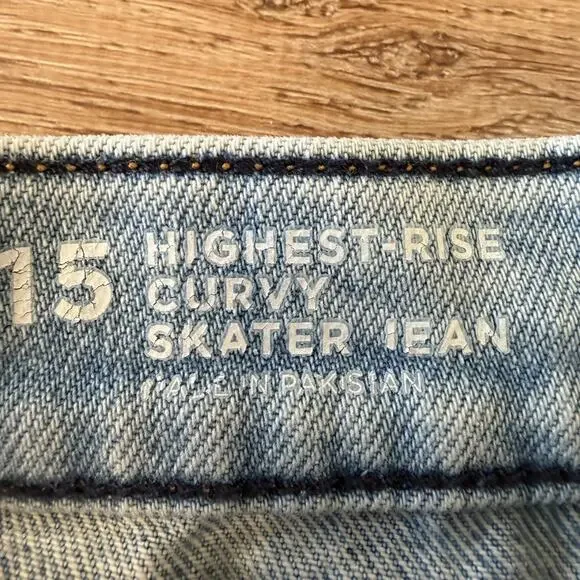 Arizona Highest Rise Curvy Skater Jean Sz 15 Light Wash Blue Distressed Wide Leg - Picture 2 of 12